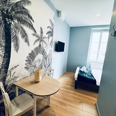 Faidherbe 2 - - Berthelot Apartmán *